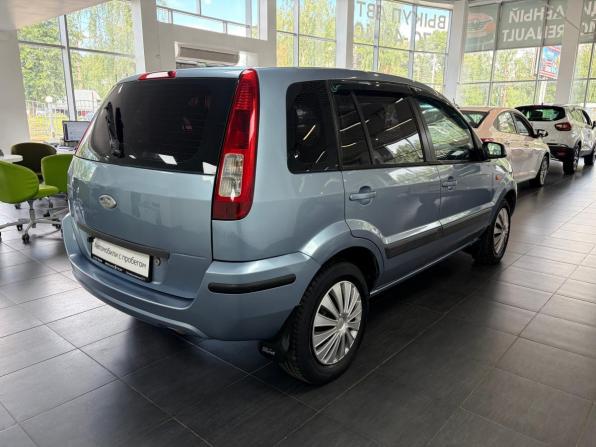 Ford Fusion I Рестайлинг с пробегом 2006 года, цена 298 000 рублей, 261790 км, хэтчбек, Автокод Объявления