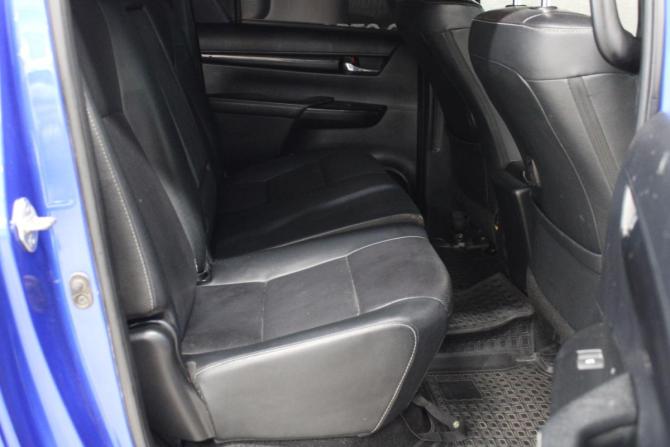 Toyota Hilux VIII с пробегом 2018 года, цена 2 948 000 рублей, 404125 км, пикап, Автокод Объявления