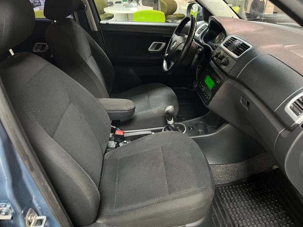 Skoda Fabia II с пробегом 2009 года, цена 419 000 рублей, 210000 км, хэтчбек, Автокод Объявления