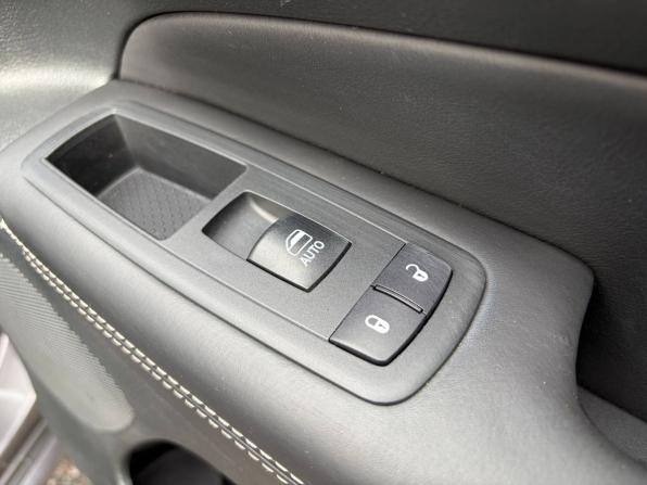 Jeep Grand Cherokee IV (WK2) Рестайлинг с пробегом 2014 года, цена 1 900 000 рублей, 436000 км, внедорожник, Автокод Объявления