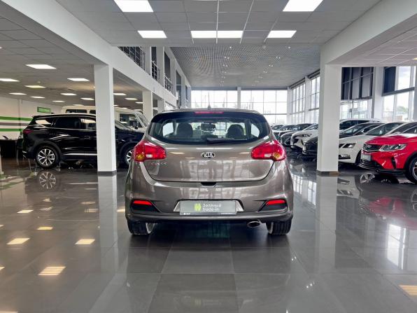 Kia Ceed II с пробегом 2013 года, цена 1 095 000 рублей, 92370 км, хэтчбек, Автокод Объявления
