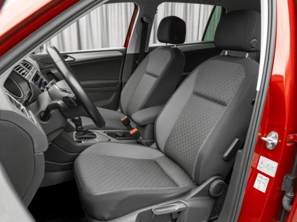 Volkswagen Tiguan II с пробегом 2019 года, цена 2 200 000 рублей, 100253 км, внедорожник, Автокод Объявления