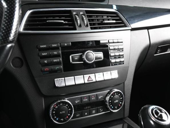 Mercedes-Benz C-Класс III (W204) Рестайлинг с пробегом 2012 года, цена 1 519 000 рублей, 246859 км, седан, Автокод Объявления