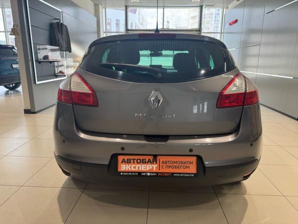 Renault Megane III с пробегом 2011 года, цена 539 000 рублей, 245000 км, хэтчбек, Автокод Объявления