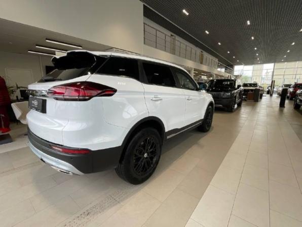 Geely Atlas Pro с пробегом 2023 года, цена 1 605 500 рублей, 121000 км, внедорожник, Автокод Объявления