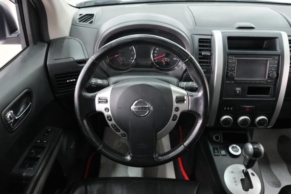 Nissan X-Trail II Рестайлинг Омск  - изображение 13