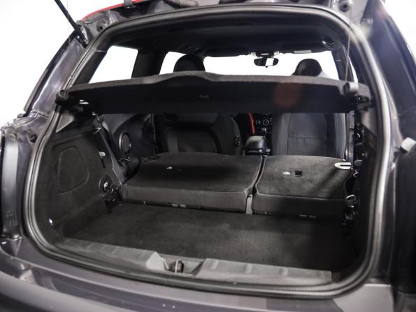 Mini Hatch III (F55/F56) с пробегом 2016 года, цена 2 198 000 рублей, 131026 км, хэтчбек, Автокод Объявления