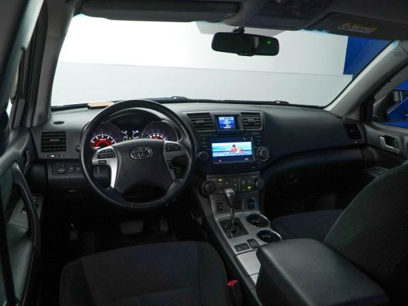 Toyota Highlander II (XU40) Рестайлинг с пробегом 2012 года, цена 1 849 777 рублей, 193302 км, внедорожник, Автокод Объявления