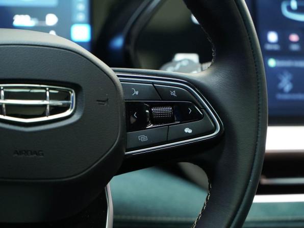 Geely Monjaro I с пробегом 2023 года, цена 3 199 444 рубля, 39108 км, внедорожник, Автокод Объявления