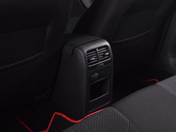 Volkswagen Jetta VI с пробегом 2011 года, цена 749 999 рублей, 153735 км, седан, Автокод Объявления