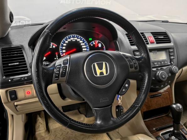 Honda Accord VII Рестайлинг с пробегом 2007 года, цена 880 000 рублей, 293090 км, седан, Автокод Объявления