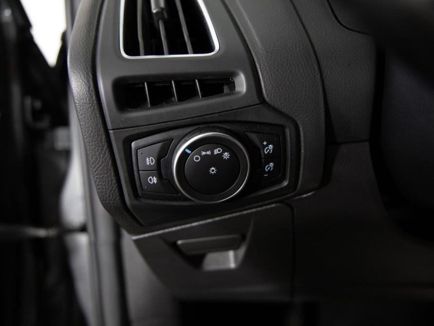 Ford Focus III Рестайлинг Санкт-Петербург  - изображение 22