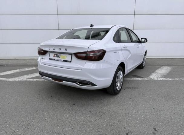 Lada (ВАЗ) Vesta I Рестайлинг (NG) с пробегом 2023 года, цена 1 290 000 рублей, 3280 км, седан, Автокод Объявления