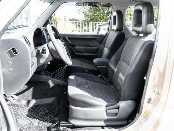 Suzuki Jimny III Рестайлинг 1 с пробегом 2008 года, цена 818 000 рублей, 175219 км, внедорожник, Автокод Объявления