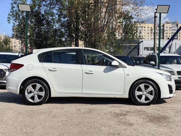 Chevrolet Cruze I Рестайлинг с пробегом 2013 года, цена 689 000 рублей, 170000 км, хэтчбек, Автокод Объявления