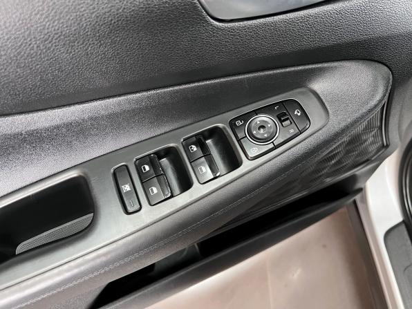 Hyundai Santa Fe IV с пробегом 2018 года, цена 2 745 000 рублей, 150899 км, внедорожник, Автокод Объявления