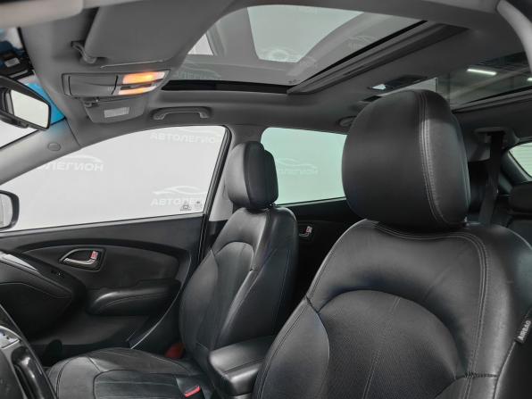 Hyundai ix35 I с пробегом 2011 года, цена 1 530 000 рублей, 212000 км, внедорожник, Автокод Объявления