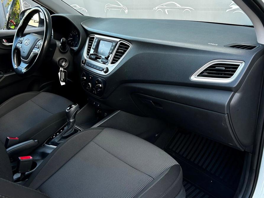 Hyundai Solaris II Санкт-Петербург  - изображение 7