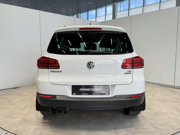 Volkswagen Tiguan I Рестайлинг с пробегом 2015 года, цена 1 499 000 рублей, 119739 км, внедорожник, Автокод Объявления
