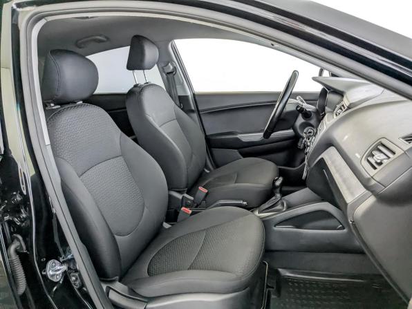 Kia Rio III Рестайлинг с пробегом 2017 года, цена 1 180 000 рублей, 151386 км, седан, Автокод Объявления