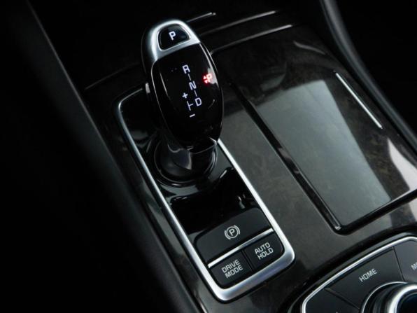 Kia Quoris I Ресталинг 2 с пробегом 2018 года, цена 1 970 050 рублей, 206609 км, седан, Автокод Объявления