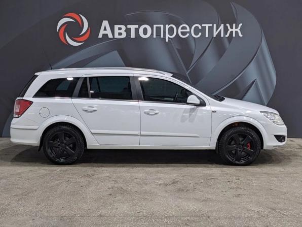 Opel Astra H Рестайлинг с пробегом 2011 года, цена 470 000 рублей, 217053 км, универсал, Автокод Объявления