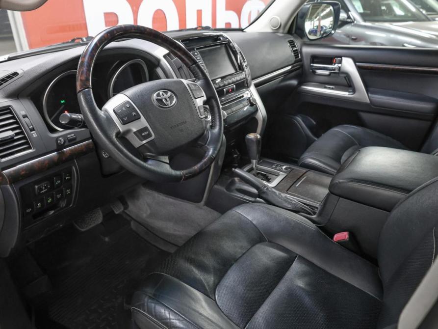 Toyota Land Cruiser 200 Series Рестайлинг 1 Москва  - изображение 14