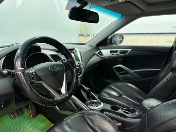 Hyundai Veloster I с пробегом 2012 года, цена 1 179 900 рублей, 221120 км, хэтчбек, Автокод Объявления