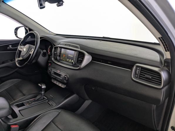 Kia Sorento III Prime Рестайлинг с пробегом 2018 года, цена 2 550 000 рублей, 142792 км, внедорожник, Автокод Объявления