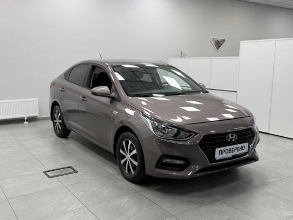 Hyundai Solaris II с пробегом 2018 года, цена 1 149 000 рублей, 132000 км, седан, Автокод Объявления