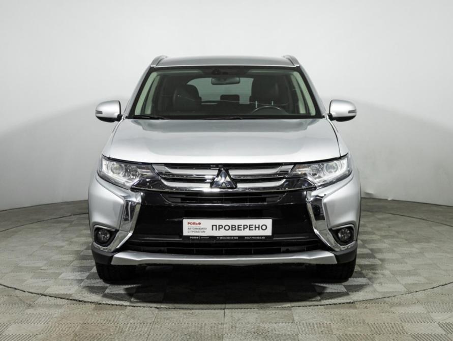 Mitsubishi Outlander III Рестайлинг 2 Санкт-Петербург  - изображение 2