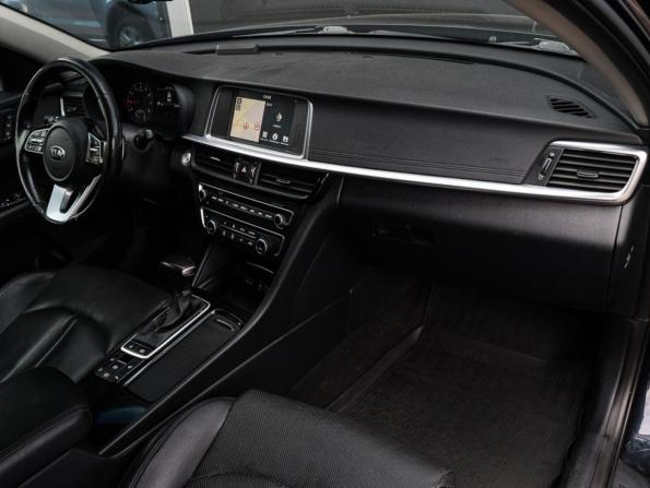 Kia Optima IV Рестайлинг с пробегом 2019 года, цена 2 277 000 рублей, 84351 км, седан, Автокод Объявления