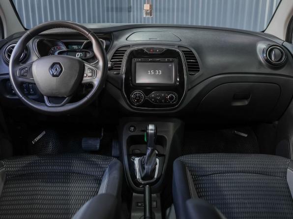 Renault Kaptur I с пробегом 2018 года, цена 1 399 000 рублей, 135827 км, внедорожник, Автокод Объявления
