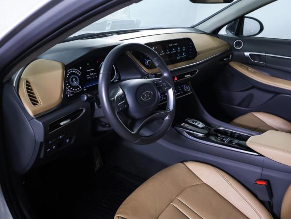 Hyundai Sonata VIII (DN8) с пробегом 2021 года, цена 2 548 000 рублей, 93517 км, седан, Автокод Объявления