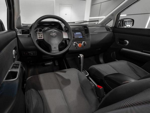 Nissan Tiida I Рестайлинг с пробегом 2011 года, цена 800 000 рублей, 278998 км, хэтчбек, Автокод Объявления