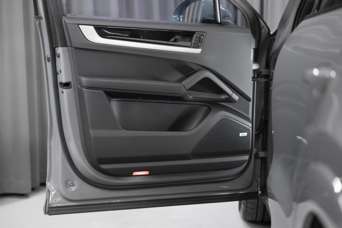 Новый Porsche Cayenne III Рестайлинг 2025 года, цена 19 900 000 рублей, внедорожник, Автокод Объявления