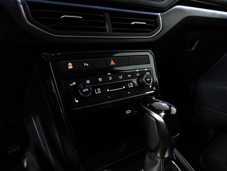 Volkswagen Tharu XR Санкт-Петербург  - изображение 18