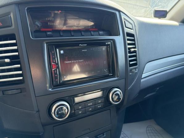 Mitsubishi Pajero IV Рестайлинг 1 с пробегом 2012 года, цена 2 120 000 рублей, 180888 км, внедорожник, Автокод Объявления