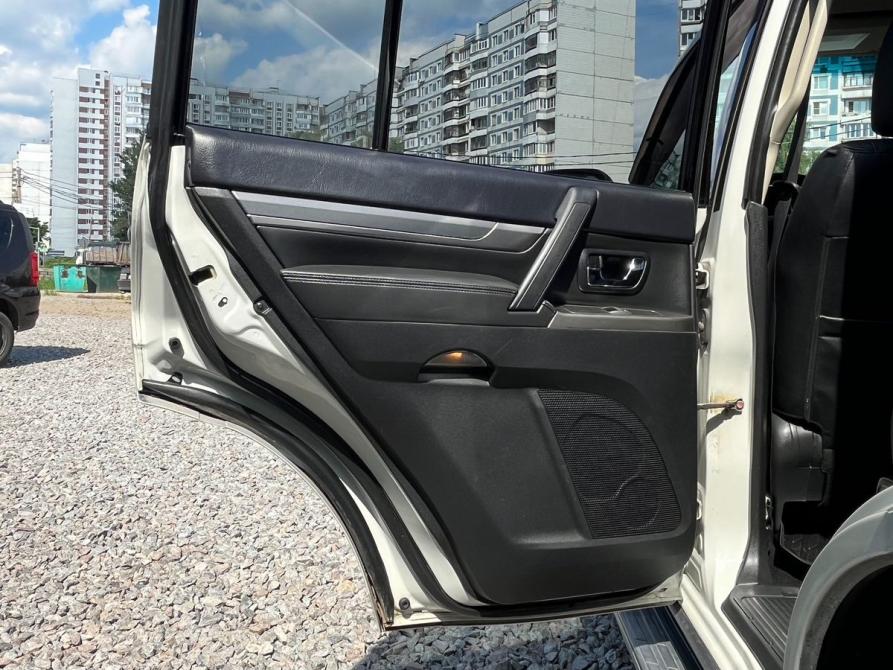Mitsubishi Pajero IV Рестайлинг 1 Ярославль  - изображение 19