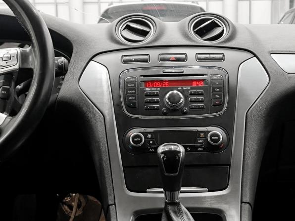 Ford Mondeo IV Рестайлинг с пробегом 2013 года, цена 903 000 рублей, 237291 км, седан, Автокод Объявления