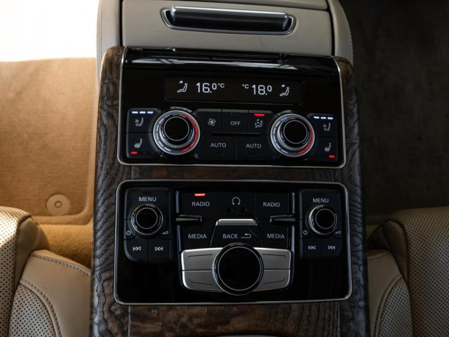 Audi A8 III (D4) Рестайлинг Ставрополь  - изображение 27