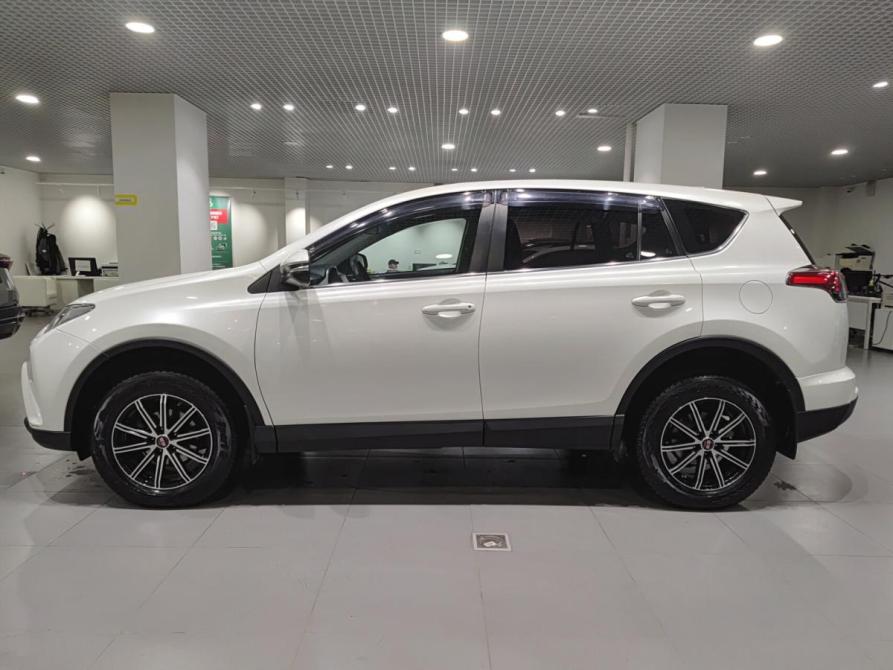 Toyota RAV4 IV (XA40) Рестайлинг Казань  - изображение 10