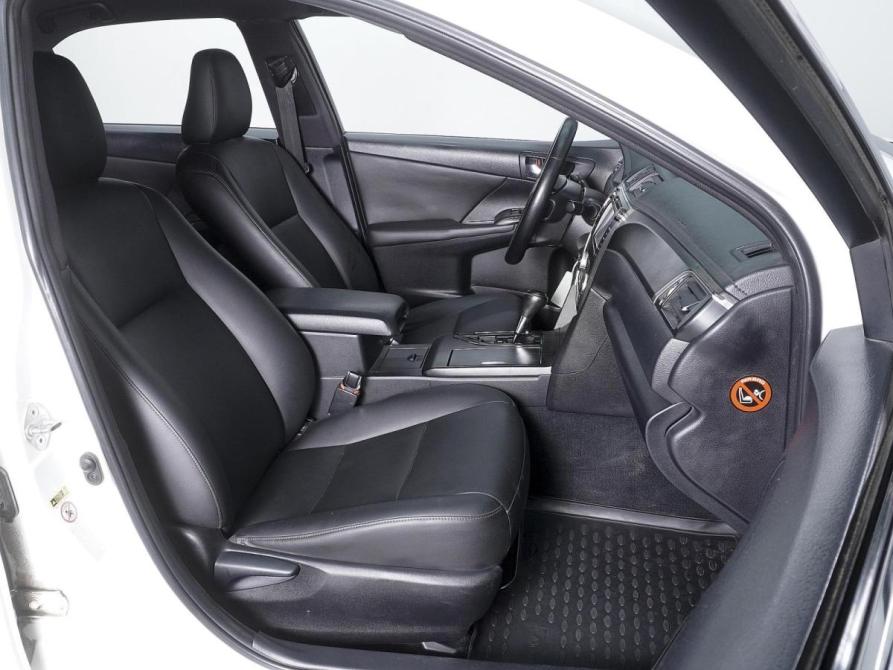 Toyota Camry VII (XV50) Ростов-на-Дону  - изображение 8