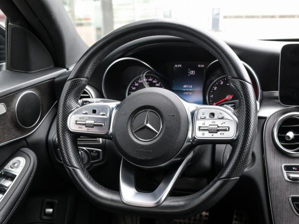 Mercedes-Benz C-Класс IV (W205) Рестайлинг с пробегом 2018 года, цена 2 949 000 рублей, 115689 км, седан, Автокод Объявления