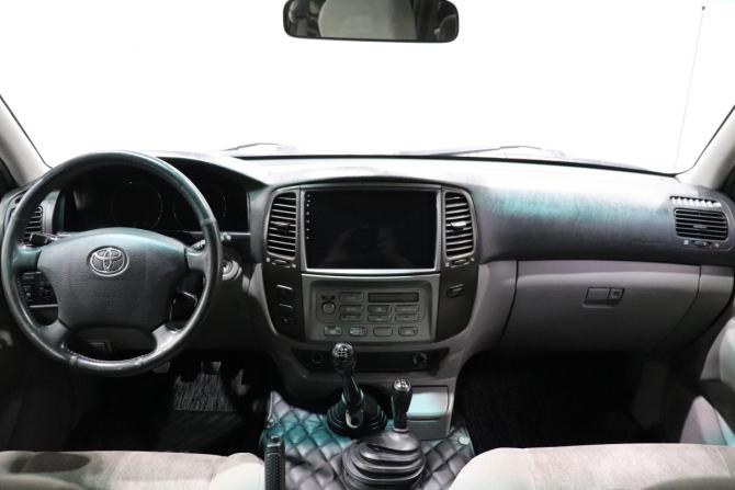Toyota Land Cruiser 100 Series Рестайлинг 2 с пробегом 2006 года, цена 2 650 000 рублей, 229068 км, внедорожник, Автокод Объявления