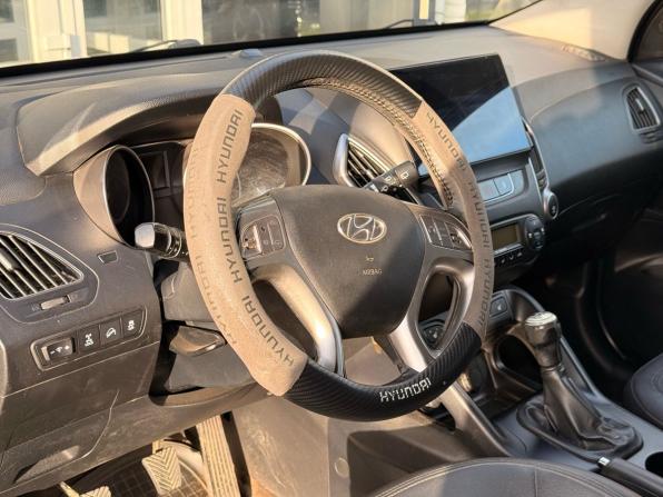 Hyundai ix35 I с пробегом 2011 года, цена 949 000 рублей, 220000 км, внедорожник, Автокод Объявления