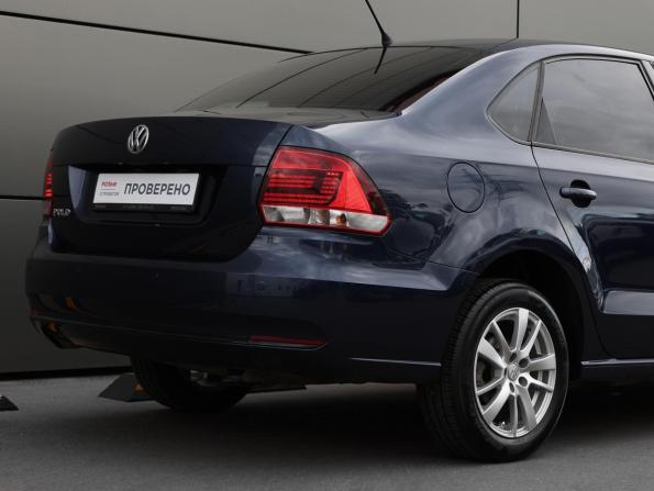Volkswagen Polo V Рестайлинг с пробегом 2016 года, цена 898 000 рублей, 170917 км, седан, Автокод Объявления