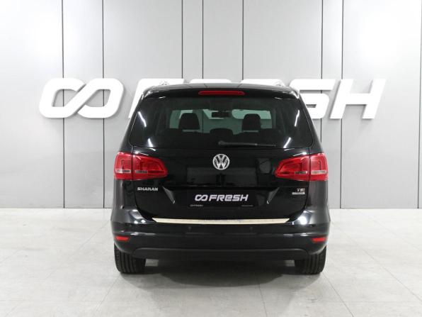 Volkswagen Sharan II с пробегом 2011 года, цена 1 265 000 рублей, 145827 км, минивэн, Автокод Объявления