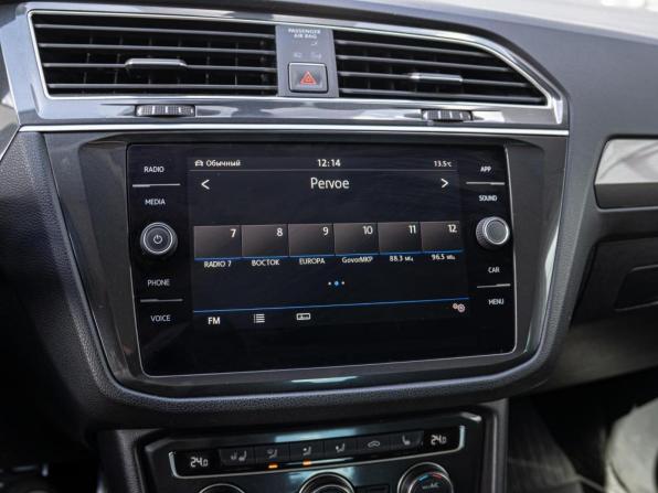Volkswagen Tiguan II с пробегом 2018 года, цена 2 720 000 рублей, 83961 км, внедорожник, Автокод Объявления