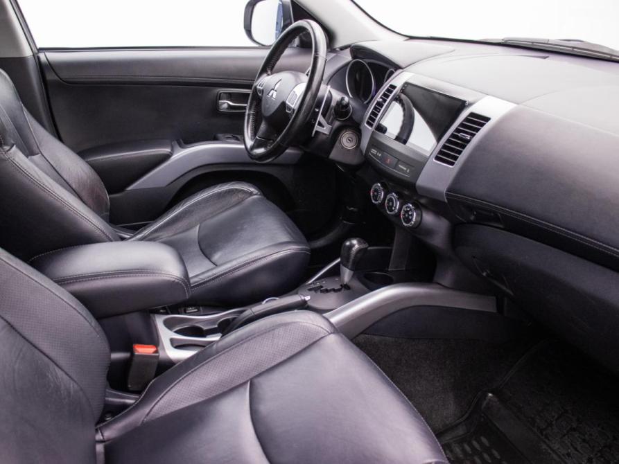 Mitsubishi Outlander II Рестайлинг Москва  - изображение 9